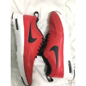 Red Nike Thea Shoes 👟